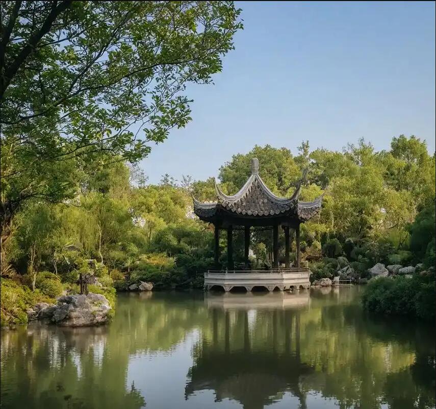 贺州来宾骤变餐饮有限公司